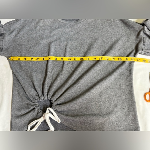 JUNE & HUDSON Gray Puff Sleeve Ruched Sweatshirt size S - Picture 12 of 13
